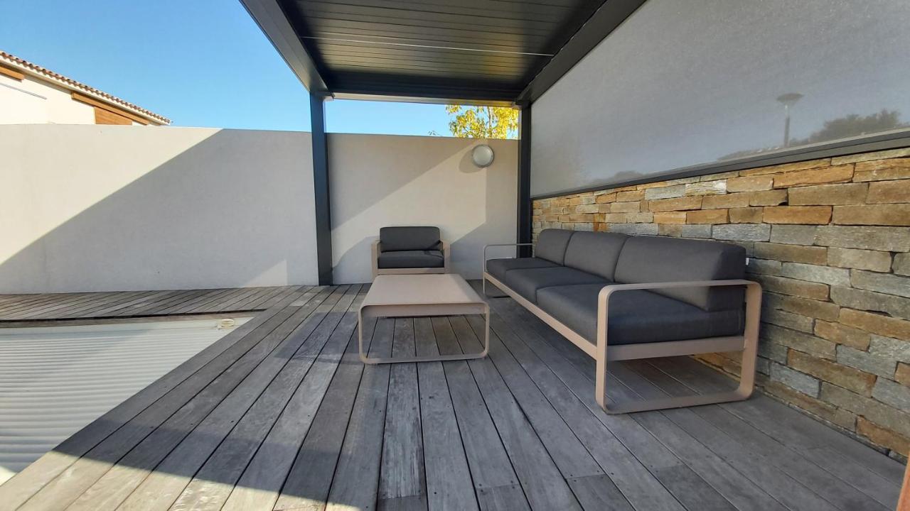 Villa Home Holiday A Cala Rossa Леччи Экстерьер фото