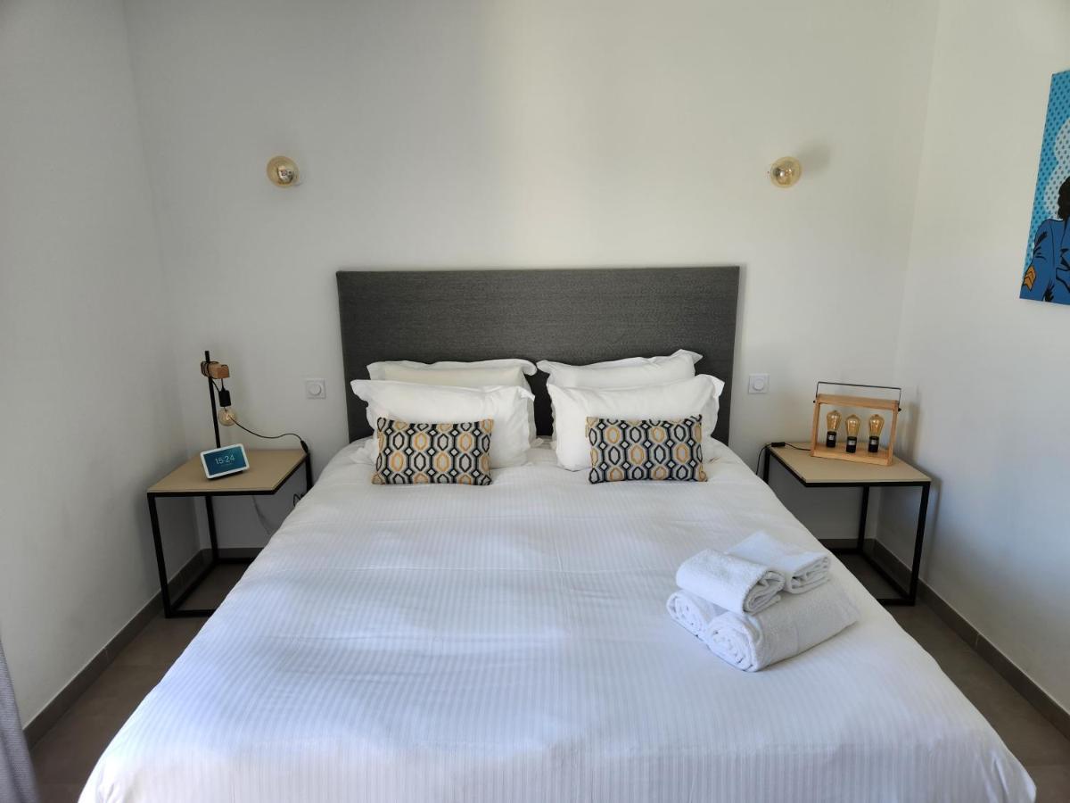 Villa Home Holiday A Cala Rossa Леччи Экстерьер фото