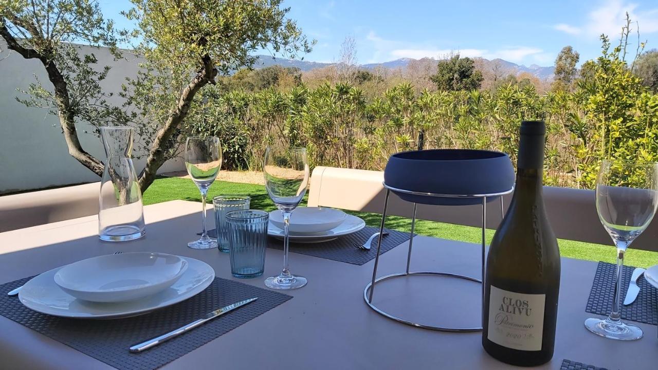 Villa Home Holiday A Cala Rossa Леччи Экстерьер фото