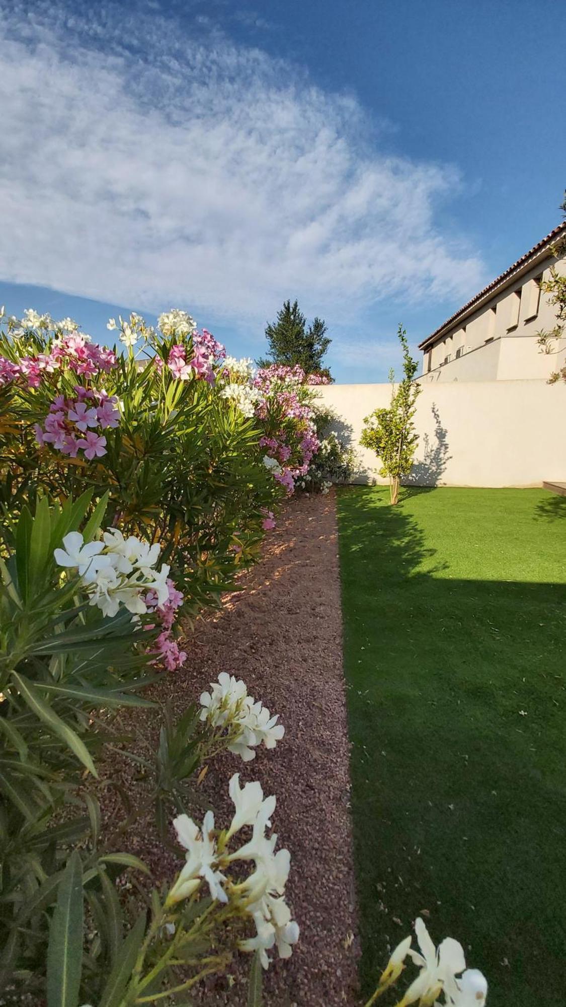 Villa Home Holiday A Cala Rossa Леччи Экстерьер фото